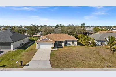844 NE 6th Pl, Cape Coral, FL 33909 - Photo 39