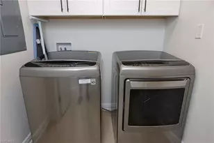 1327 Sunbury Dr, Fort Myers, FL 33901 - Photo 15