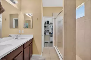 2502 Blackburn Cir, Cape Coral, FL 33991 - Photo 25