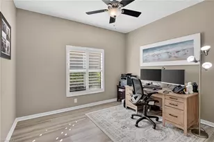 2502 Blackburn Cir, Cape Coral, FL 33991 - Photo 15