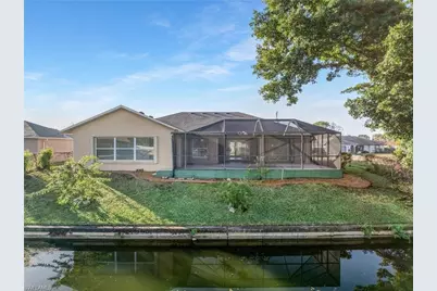 1631 SE 2nd St, Cape Coral, FL 33990 - Photo 5