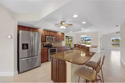 1631 SE 2nd St, Cape Coral, FL 33990 - Photo 17