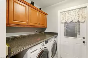 1713 NE 2nd St, Cape Coral, FL 33909 - Photo 31