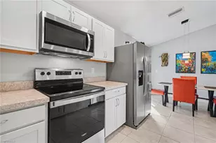 2725 NW 19th Pl, Cape Coral, FL 33993 - Photo 9