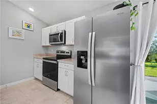 2725 NW 19th Pl, Cape Coral, FL 33993 - Photo 11