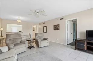 7152 Blanquilla Ct, Fort Myers, FL 33908 - Photo 7