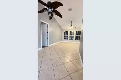 2506 SW 15th Pl, Cape Coral, FL 33914 - Photo 11