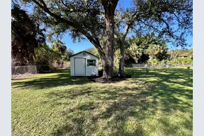 415 Jackson Ave, Lehigh Acres, FL 33972 - Photo 39