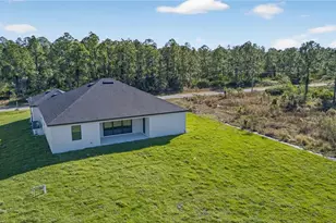 913 Oak Ave, Lehigh Acres, FL 33972 - Photo 37