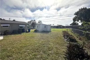 100 Davis Rd, Lehigh Acres, FL 33936 - Photo 23