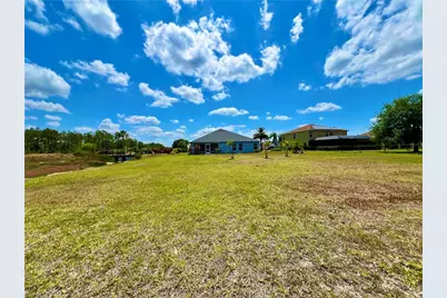 8000 Fountain Mist Blvd, Lehigh Acres, FL 33972 - Photo 33
