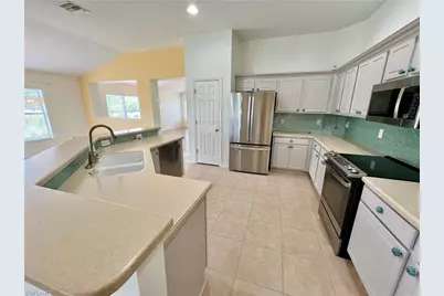 8000 Fountain Mist Blvd, Lehigh Acres, FL 33972 - Photo 7