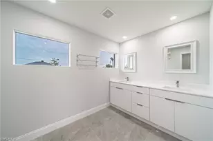 317 NW 13th Terrace, Cape Coral, FL 33993 - Photo 7