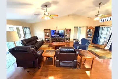 2800 Rustic Ln, North Fort Myers, FL 33917 - Photo 5