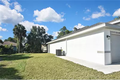 3034 Price Ave, Fort Myers, FL 33916 - Photo 31