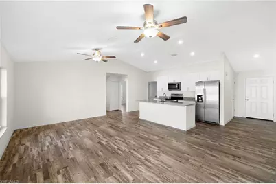 2824 NE 2nd Ave, Cape Coral, FL 33909 - Photo 23