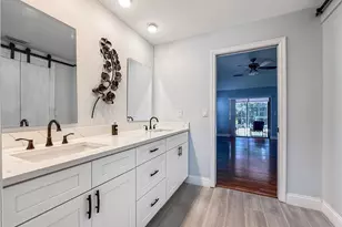 2304 SW 50th Ln, Cape Coral, FL 33914 - Photo 23