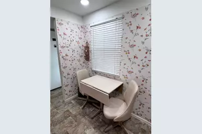 1700 Pine Valley Dr #204, Fort Myers, FL 33907 - Photo 3