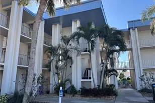 1624 Pine Valley Dr, Fort Myers, FL 33907 - Photo 1