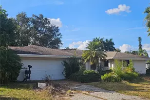2201 Parkview Dr, Fort Myers, FL 33905 - Photo 15