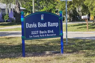 2201 Parkview Dr, Fort Myers, FL 33905 - Photo 13