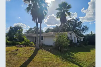 2201 Parkview Dr, Fort Myers, FL 33905 - Photo 17