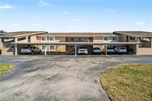 4717 SW 13th Ave, Cape Coral, FL 33914 - Photo 3