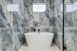 323 NE 19th Terrace, Cape Coral, FL 33909 - Photo 33