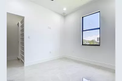 323 NE 19th Ter, Cape Coral, FL 33909 - Photo 35