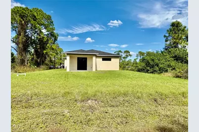 1122 Craft St E, Lehigh Acres, FL 33974 - Photo 29