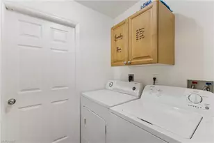 1910 NW 14th Terrace, Cape Coral, FL 33993 - Photo 31