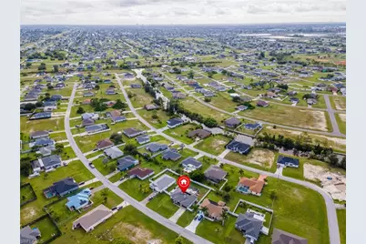 1910 NW 14th Ter, Cape Coral, FL 33993 - Photo 37