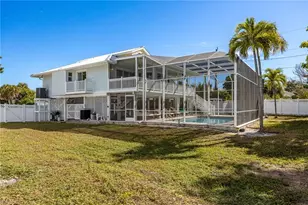 424 Lagoon Dr, Sanibel, FL 33957 - Photo 37