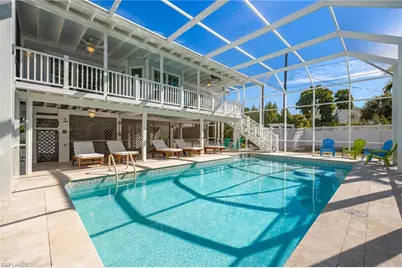 424 Lagoon Dr, Sanibel, FL 33957 - Photo 1