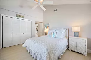 424 Lagoon Dr, Sanibel, FL 33957 - Photo 21