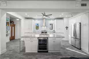 1729 SW 17th Pl, Cape Coral, FL 33991 - Photo 5