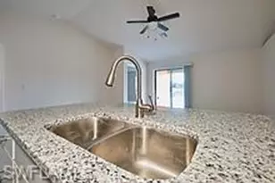 1304 SE 6th Ave, Cape Coral, FL 33990 - Photo 21