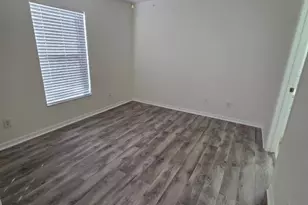 3413 35th St SW, Lehigh Acres, FL 33976 - Photo 9