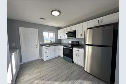 137-139 Gordon Ave S #139, Lehigh Acres, FL 33973 - Photo 5