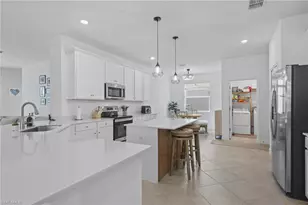 9341 Aqua Overlook Ct, Lehigh Acres, FL 33936 - Photo 15