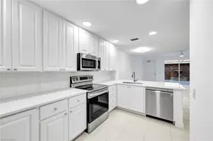 29072 Alessandria Cir, Bonita Springs, FL 34135 - Photo 11