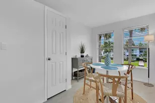 665 12th Ave S, Naples, FL 34102 - Photo 9