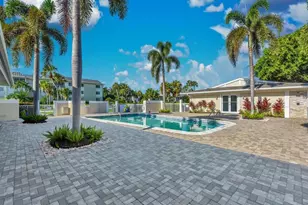 665 12th Ave S, Naples, FL 34102 - Photo 15