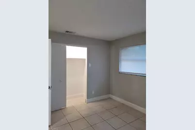 2241 Euclid Ave #4, Fort Myers, FL 33901 - Photo 11