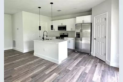 325 Hermosa Ave, Lehigh Acres, FL 33974 - Photo 23