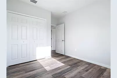 325 Hermosa Ave, Lehigh Acres, FL 33974 - Photo 13