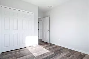 325 Hermosa Ave, Lehigh Acres, FL 33974 - Photo 13