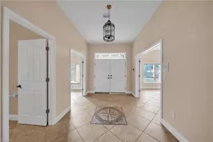 2015 SE 12th St, Cape Coral, FL 33990 - Photo 5