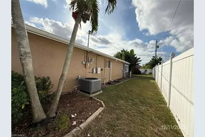 106 NE 17th Ave, Cape Coral, FL 33909 - Photo 25