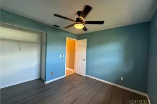 106 NE 17th Ave, Cape Coral, FL 33909 - Photo 13